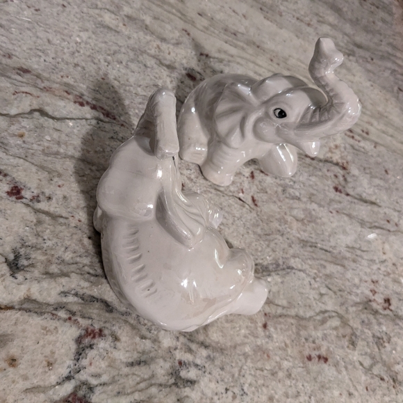Vintage Pair Lusterware Elephants Figurines Trunk Up Opalescent White Brazil EUC - Picture 3 of 14